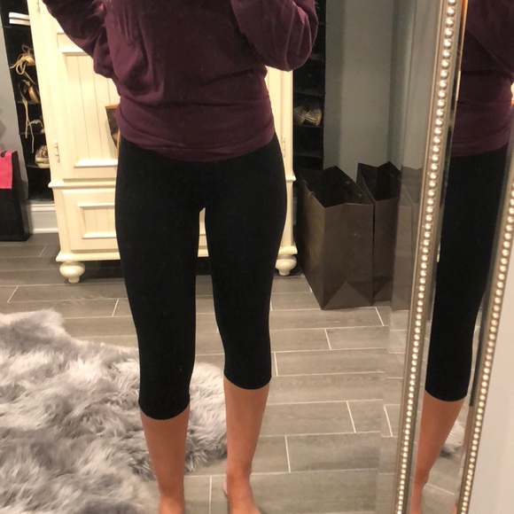 Zella Pants - ZELLA MidRise/MidCalf Leggings